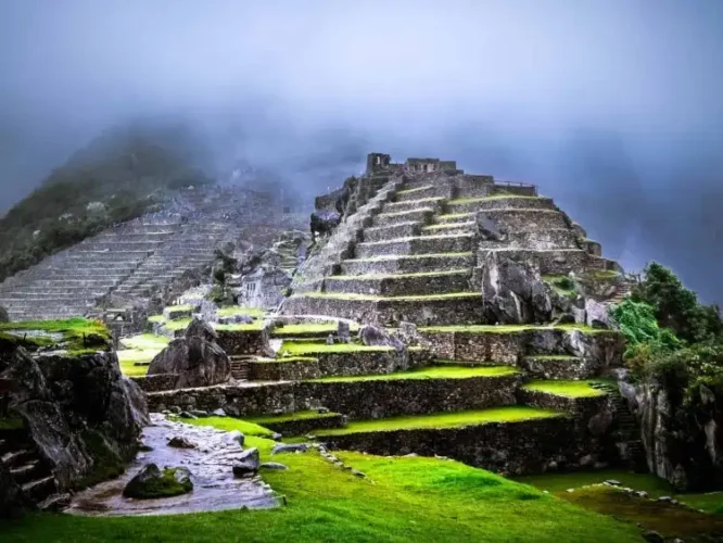 Machu Picchu trekking tours
