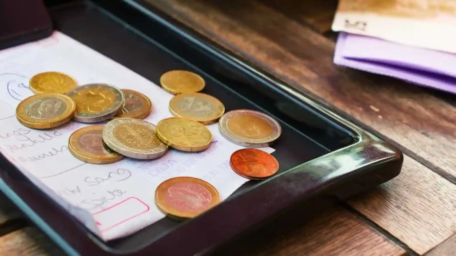 Propinas en locales de Perú