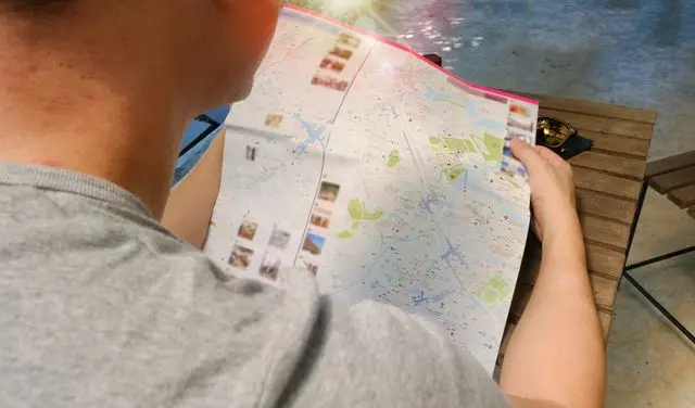 hiking trip planning map